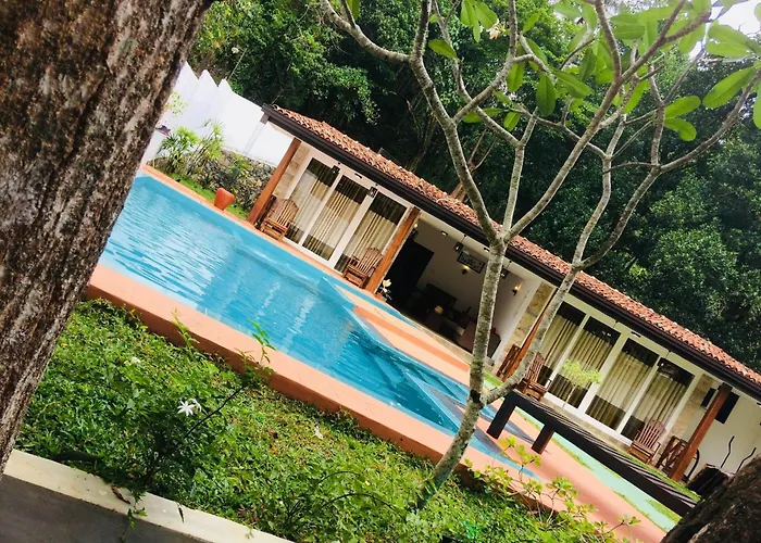 Holidays home Kandy
